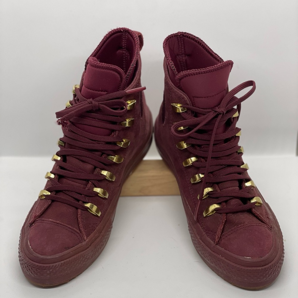 Women’s Size 6 Burgandy / Bordeaux / Deep Red Counter Climate Converse Hightops